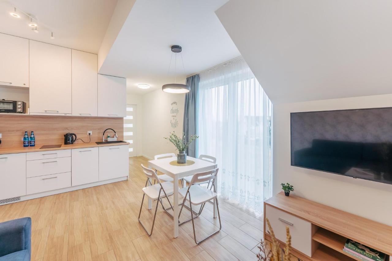 Blue Baltic Sarbinowo Apartment Bagian luar foto